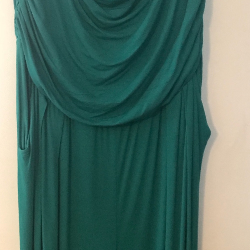 Jumpsuit - Picture 3 of 4